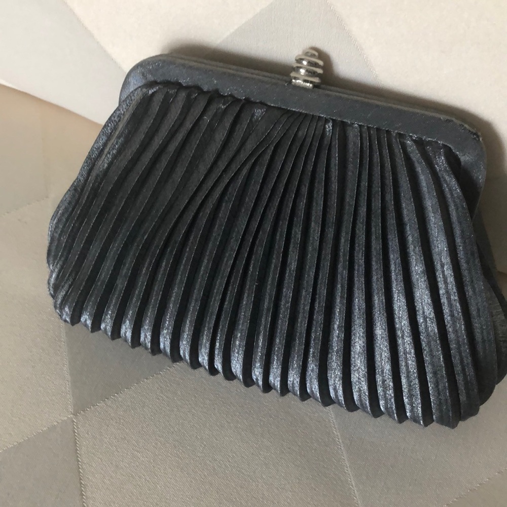 SASHA classic hand made pleated clutch